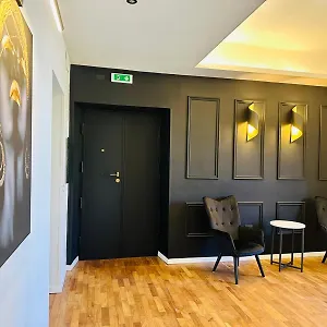 Magikrooms Topaz Roma